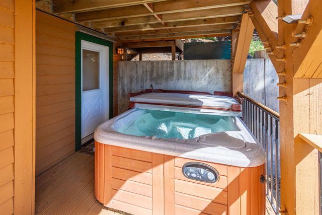 1070 Mountain View Rd, Arnold, CA 95223