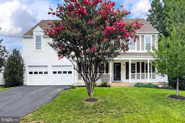 9434 FLOWERDEN LN, Manassas, VA 20110