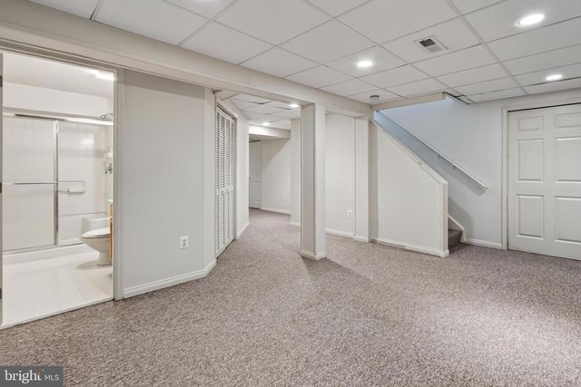 9434 FLOWERDEN LN, Manassas, VA 20110