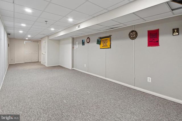 9434 FLOWERDEN LN, Manassas, VA 20110