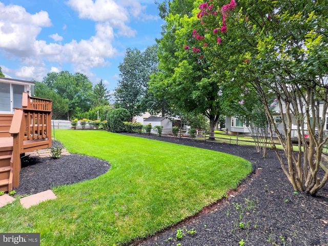 9434 FLOWERDEN LN, Manassas, VA 20110