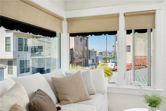 44 59th, Long Beach, CA 90803