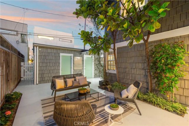 44 59th, Long Beach, CA 90803