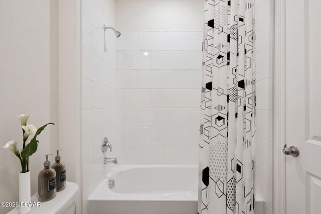 1356 Fountain View Street, Ormond Beach, FL 32174