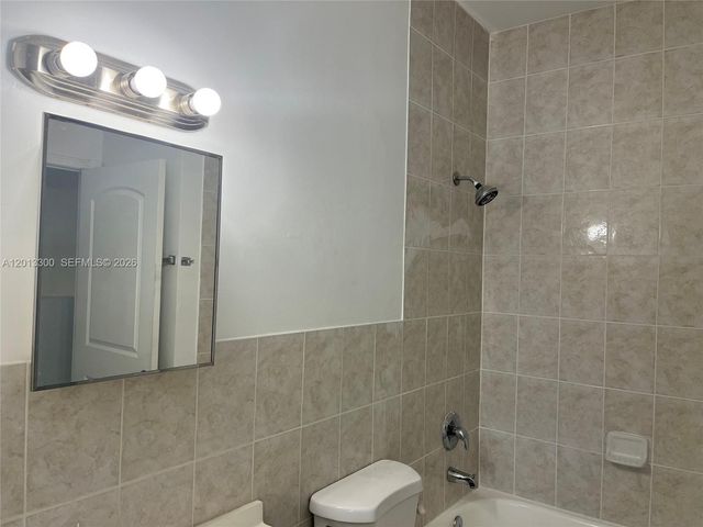 1020 SW 4th St 102, Miami, FL 33130