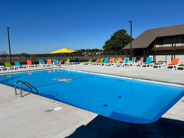 11863 State Highway 13 117, Kimberling City, MO 65686