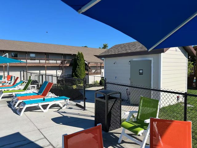 11863 State Highway 13 117, Kimberling City, MO 65686