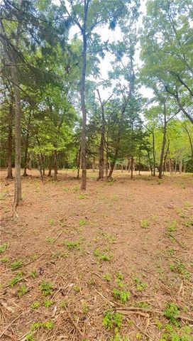 20118 E TRUMAN Road, Independence, MO 64056