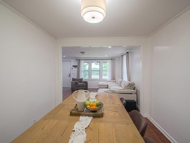 20118 E TRUMAN Road, Independence, MO 64056