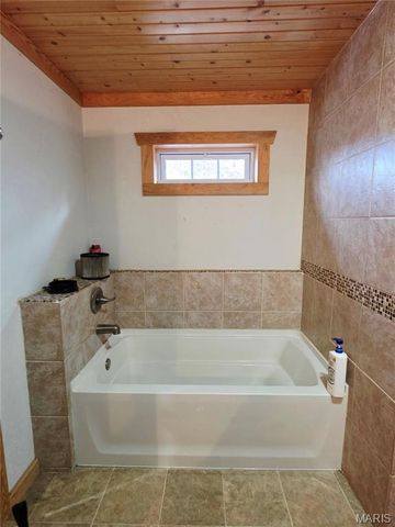 28937 Highway Z, Canton, MO 63435