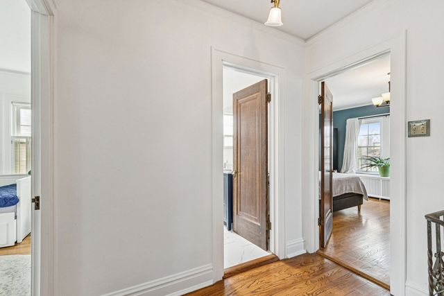 1220 N Oak Park Avenue, Oak Park, IL 60302