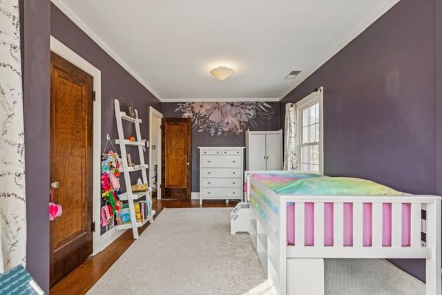 1220 N Oak Park Avenue, Oak Park, IL 60302