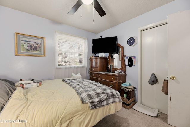 4510 NE Mockingbird Drive Drive, Knoxville, TN 37918