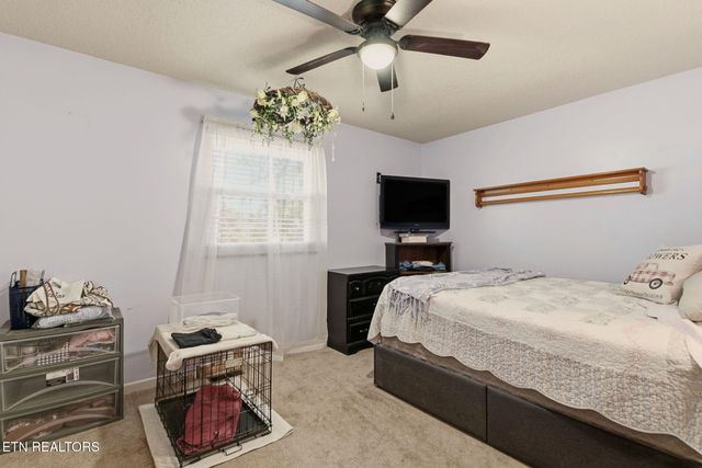 4510 NE Mockingbird Drive Drive, Knoxville, TN 37918