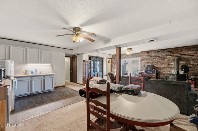 4510 NE Mockingbird Drive Drive, Knoxville, TN 37918