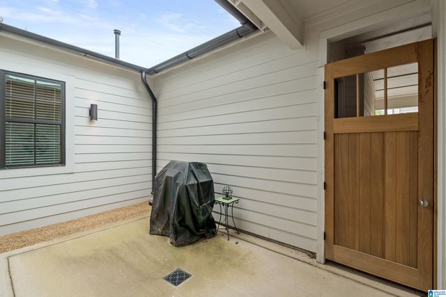 4004 FAIRHAVEN DRIVE, Mountain Brook, AL 35223