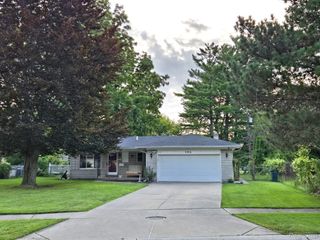 5054 CARNABY Drive, Troy, MI 48085
