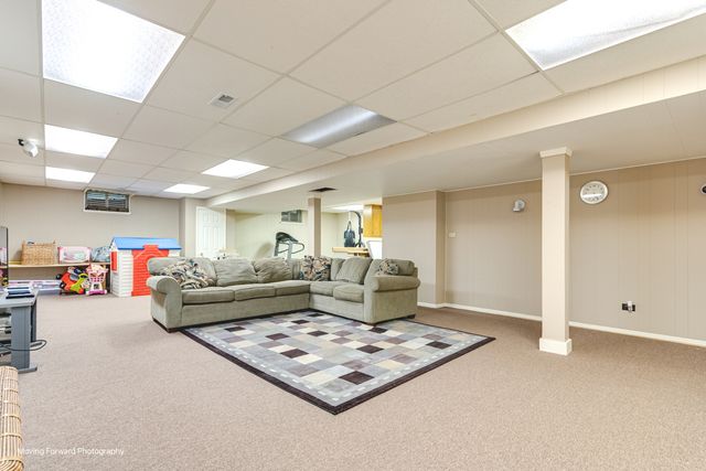 842 Winmoor Drive, Sleepy Hollow, IL 60118