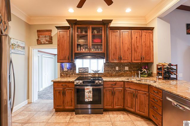 2311 Jefferson St, Paducah, KY 42001