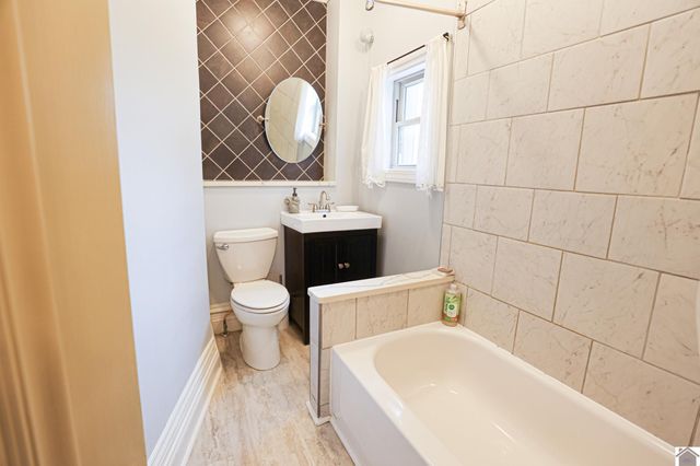 2311 Jefferson St, Paducah, KY 42001