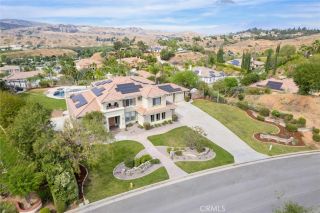 1910 Mesa View Lane, Redlands, CA 92373