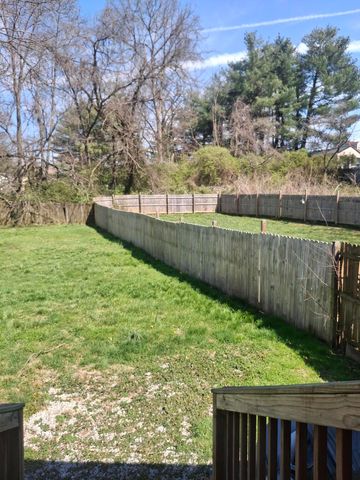 17 White Avenue, Mt Sterling, KY 40353