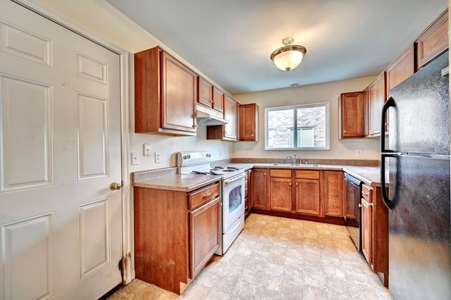 1694 Bingham Circle, Hebron, KY 41048