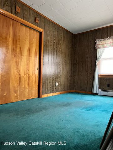 102 Washington Avenue, Coxsackie, NY 12051