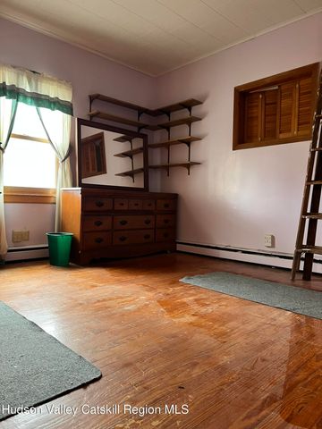 102 Washington Avenue, Coxsackie, NY 12051