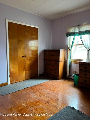 102 Washington Avenue, Coxsackie, NY 12051