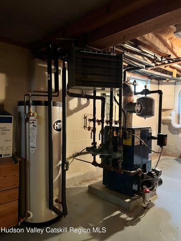 102 Washington Avenue, Coxsackie, NY 12051