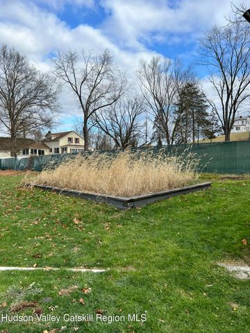 102 Washington Avenue, Coxsackie, NY 12051