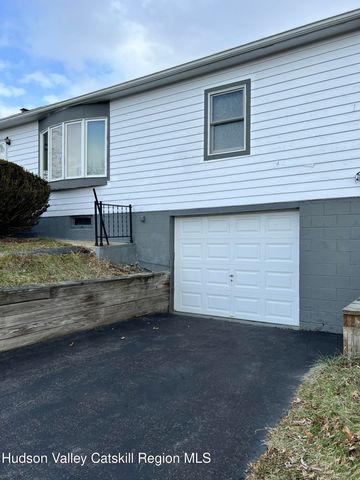 102 Washington Avenue, Coxsackie, NY 12051