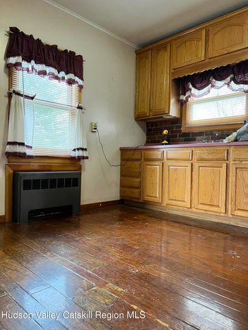 102 Washington Avenue, Coxsackie, NY 12051