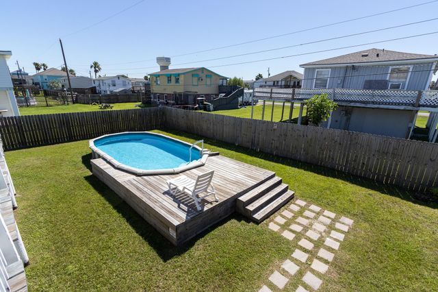 16619 Mansvelt Road, Jamaica Beach, TX 77554