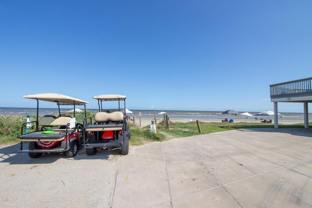 16619 Mansvelt Road, Jamaica Beach, TX 77554