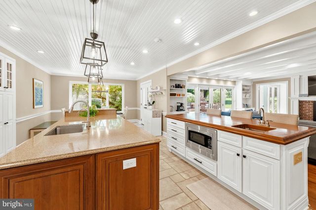 1700 OLD WELSH RD, Huntingdon Valley, PA 19006