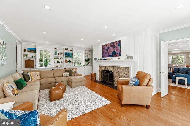 1700 OLD WELSH RD, Huntingdon Valley, PA 19006