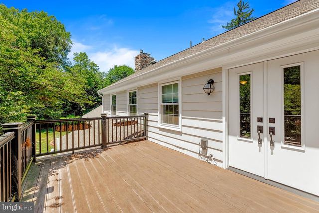1700 OLD WELSH RD, Huntingdon Valley, PA 19006