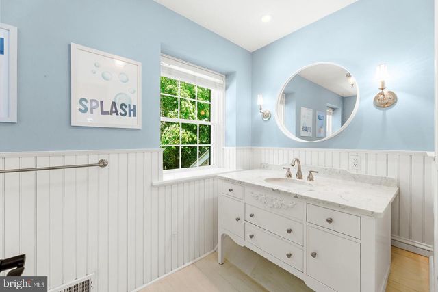 1700 OLD WELSH RD, Huntingdon Valley, PA 19006