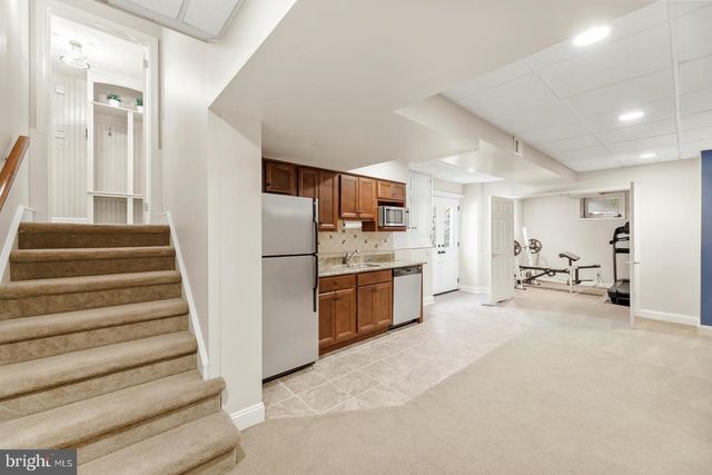 1700 OLD WELSH RD, Huntingdon Valley, PA 19006