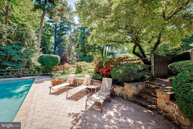 1700 OLD WELSH RD, Huntingdon Valley, PA 19006
