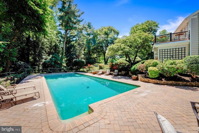 1700 OLD WELSH RD, Huntingdon Valley, PA 19006