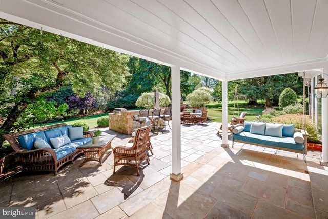 1700 OLD WELSH RD, Huntingdon Valley, PA 19006