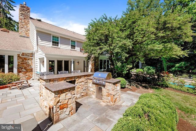 1700 OLD WELSH RD, Huntingdon Valley, PA 19006