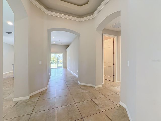 5766 MAYPOP CIR, Sarasota, FL 34238