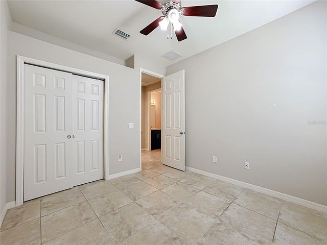 5766 MAYPOP CIR, Sarasota, FL 34238