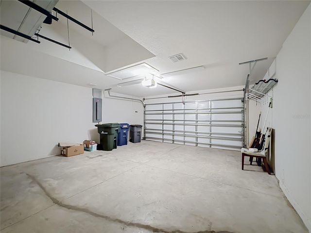 5766 MAYPOP CIR, Sarasota, FL 34238