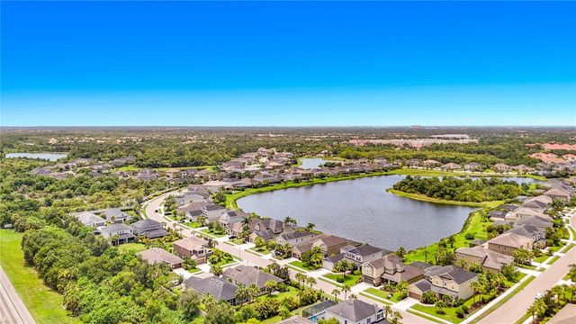 5766 MAYPOP CIR, Sarasota, FL 34238