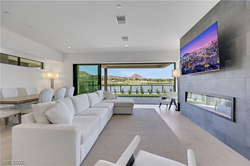66 Lakefront Drive, Henderson, NV 89011 — exterior